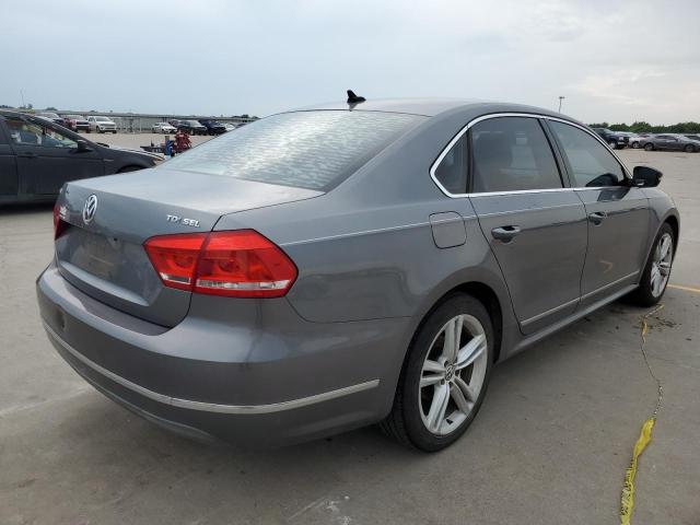 Photo 3 from auction – 2014 VOLKSWAGEN PASSAT SEL with VIN 1VWCN7A31EC100014