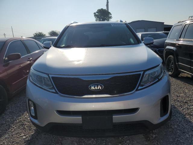 Photo 5 from auction – 2014 KIA SORENTO LX with VIN 5XYKTCA65EG520913