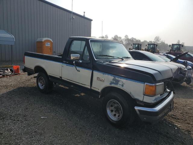 Photo 4 from auction – 1990 FORD F150 with VIN 1FTDF15Y0LNA18770
