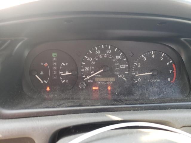 Photo 9 from auction – 2000 TOYOTA CAMRY CE with VIN 4T1BG22K3YU683066