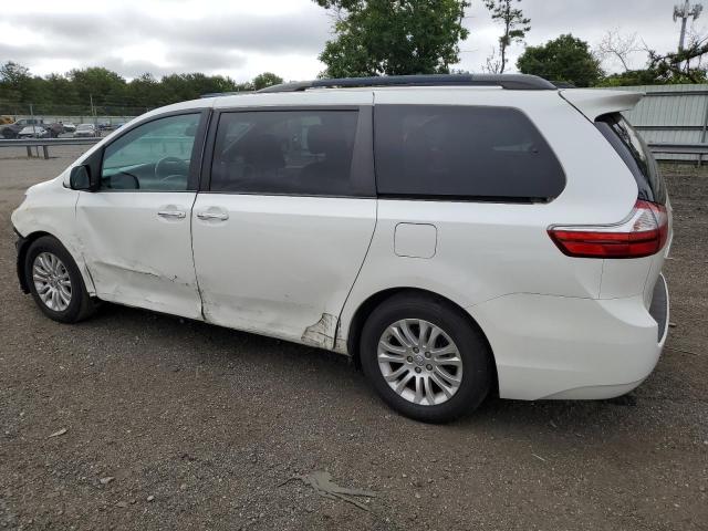 Photo 2 from auction – 2015 TOYOTA SIENNA XLE with VIN 5TDYK3DC6FS579746