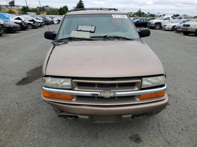 Photo 5 from auction – 2002 CHEVROLET BLAZER with VIN 1GNDT13W02K156861