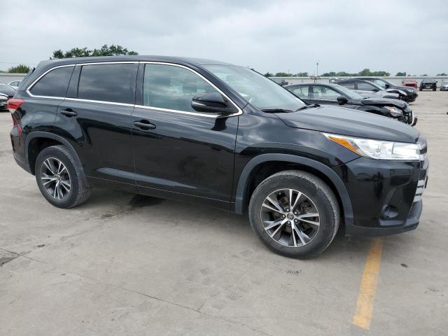 Photo 4 from auction – 2018 TOYOTA HIGHLANDER with VIN 5TDZZRFH0JS243630