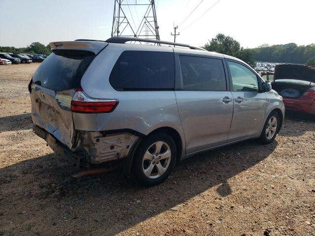 Photo 3 from auction – 2015 TOYOTA SIENNA LE with VIN 5TDKK3DCXFS676521