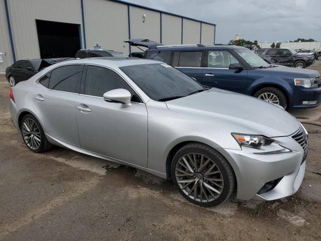 Photo 4 from auction – 2015 LEXUS IS 250 with VIN JTHBF1D22F5067394