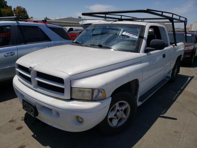 DODGE RAM 1500 2000 with VIN 3B7HC13Z7YG103434 - Photo from auction