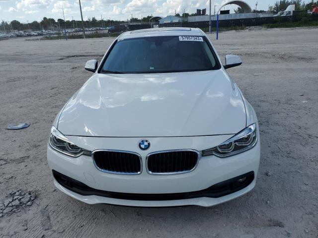 Photo 5 from auction – 2018 BMW 320 I with VIN WBA8E1G50JNU89903