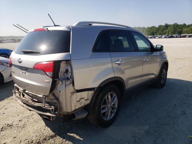 Photo 3 from auction – 2015 KIA SORENTO LX with VIN 5XYKTCA64FG617120