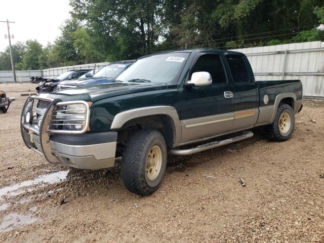 CHEVROLET SILVERADO 2003 with VIN 2GCEK19TX31240636 - Photo from auction