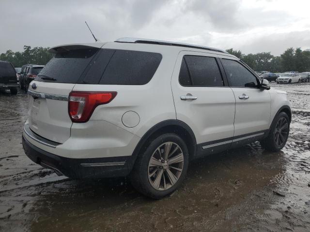 Photo 3 from auction – 2018 FORD EXPLORER L with VIN 1FM5K7F81JGA46916