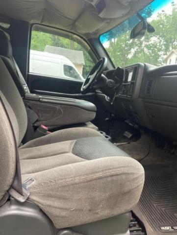 Photo 5 from auction – 2003 CHEVROLET AVALANCHE with VIN 3GNEK13T73G197056