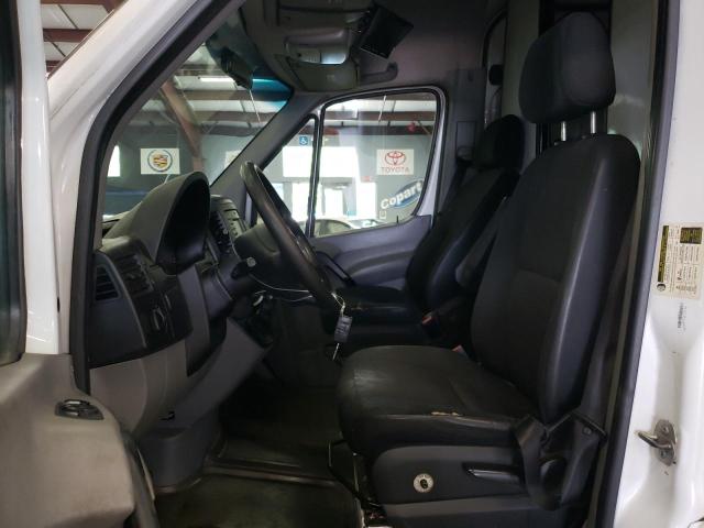 Photo 7 from auction – 2014 MERCEDES-BENZ SPRINTER 2 with VIN WD3PE8DC0E5874520