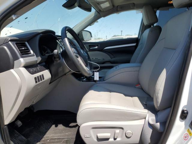 Photo 7 from auction – 2019 TOYOTA HIGHLANDER with VIN 5TDJZRFH2KS595168