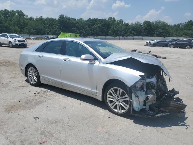 Photo 4 from auction – 2016 LINCOLN MKZ with VIN 3LN6L2GK9GR633574