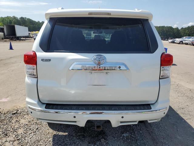 Photo 6 from auction – 2011 TOYOTA 4RUNNER SR with VIN JTEZU5JR3B5017074
