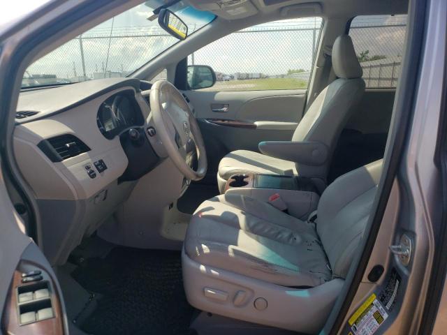 Photo 7 from auction – 2012 TOYOTA SIENNA XLE with VIN 5TDYK3DC5CS217127