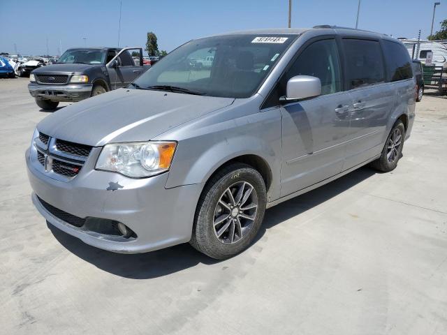 DODGE GRAND CARA 2017 z numerem VIN 2C4RDGCG9HR717432 - Zdjęcie z aukcji