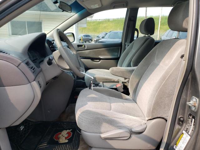Photo 7 from auction – 2005 TOYOTA SIENNA CE with VIN 5TDZA23C65S327626