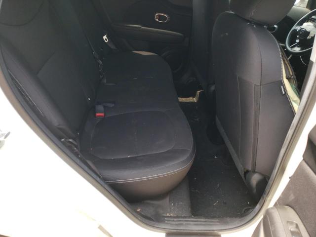 Photo 10 from auction – 2015 KIA SOUL with VIN KNDJN2A24F7155314