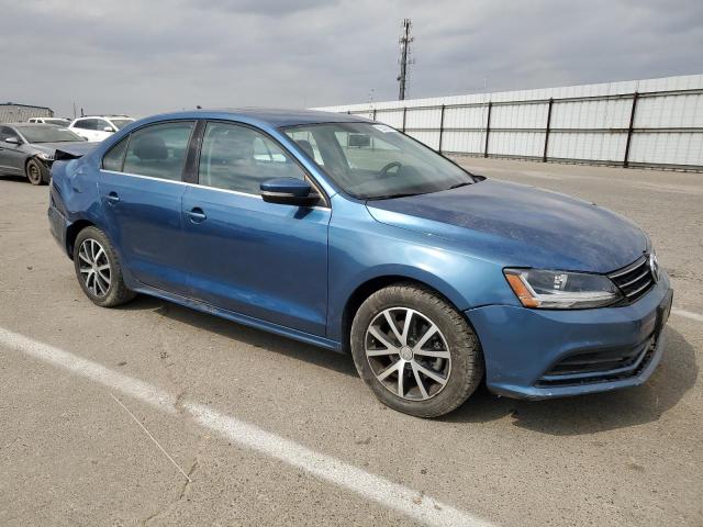Photo 4 from auction – 2017 VOLKSWAGEN JETTA SE with VIN 3VWDB7AJ2HM403639