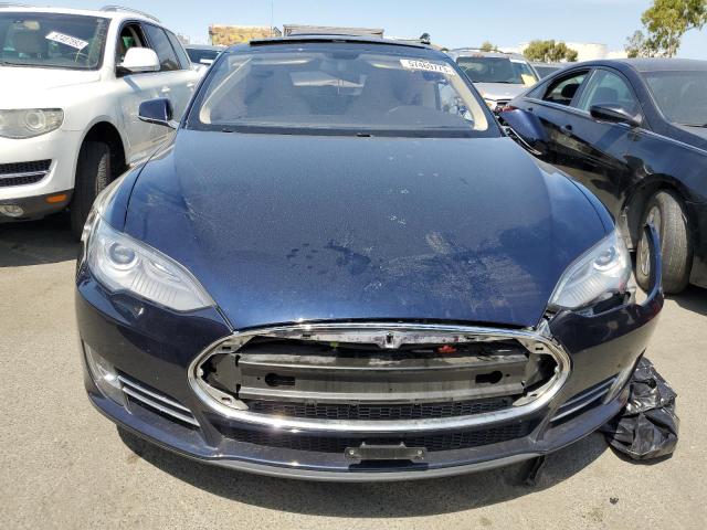 Photo 5 from auction – 2014 TESLA MODEL S with VIN 5YJSA1H10EFP44070