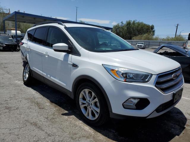 Photo 4 from auction – 2017 FORD ESCAPE SE with VIN 1FMCU0GDXHUD42159