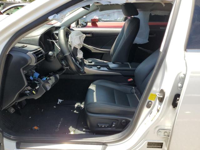 Photo 7 from auction – 2017 LEXUS IS 200T with VIN JTHBA1D29H5055597