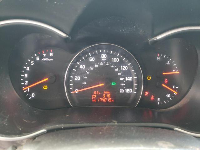 Photo 9 from auction – 2014 KIA SORENTO LX with VIN 5XYKT3A69EG483753