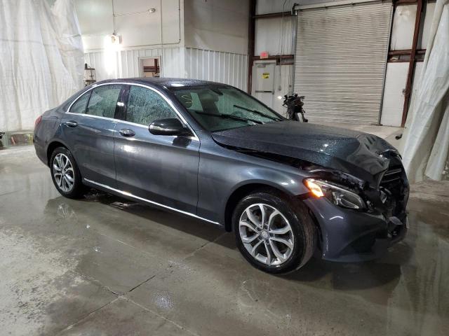 Снимка 4 от търг – 2015 MERCURY C300 с VIN 55SWF4KB6FU072022