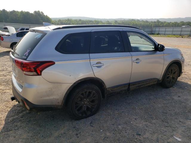 Photo 3 from auction – 2018 MITSUBISHI OUTLANDER with VIN JA4AZ3A3XJZ048763