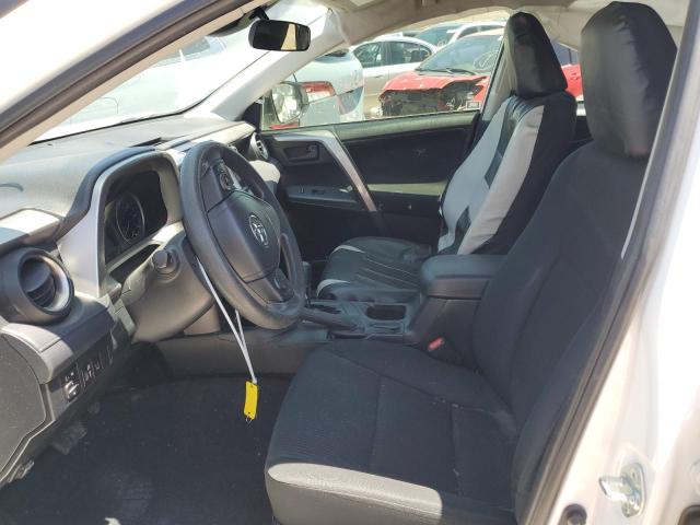 Photo 7 from auction – 2018 TOYOTA RAV4 LE with VIN JTMZFREV8JD122565