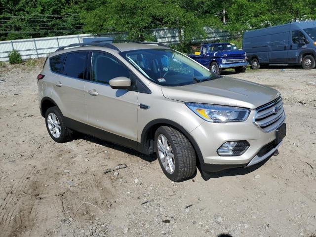 Photo 4 from auction – 2018 FORD ESCAPE SE with VIN 1FMCU9GDXJUC56585