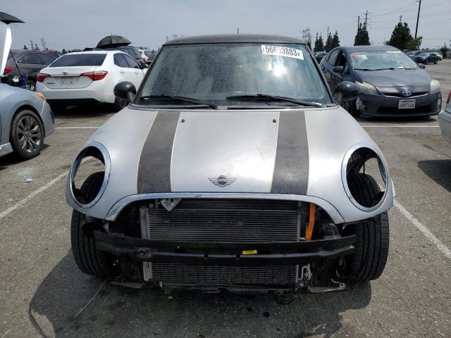 Photo 5 from auction – 2010 MINI COOPER with VIN WMWMF3C54ATZ24639