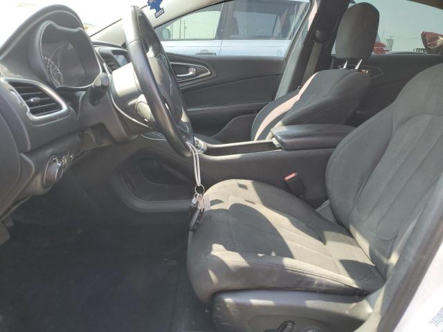 Photo 7 from auction – 2015 CHRYSLER 200 LIMITE with VIN 1C3CCCABXFN552921