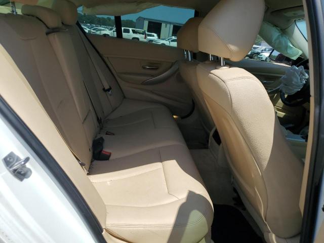 Photo 10 from auction – 2016 BMW 320 I with VIN WBA8E1G5XGNU12187