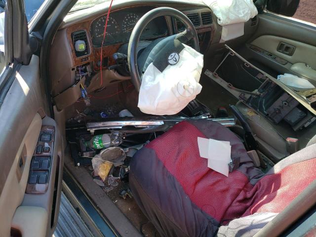Photo 8 from auction – 1998 TOYOTA 4RUNNER SR with VIN JT3GN86RXW0069408