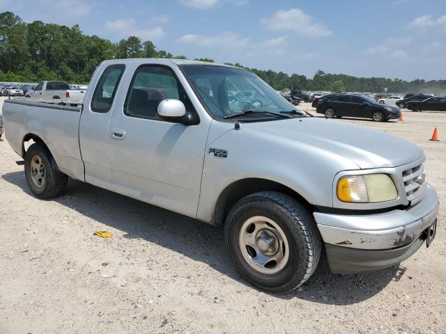 Photo 4 from auction – 2003 FORD F150 with VIN 1FTRX172X3NA20201