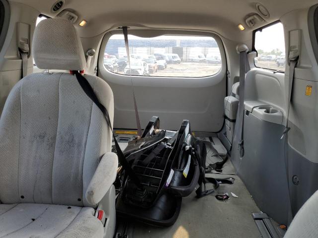 Photo 10 from auction – 2013 TOYOTA SIENNA LE with VIN 5TDKK3DC1DS314445