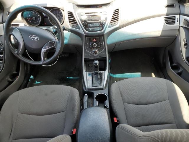 Photo 8 from auction – 2016 HYUNDAI ELANTRA SE with VIN 5NPDH4AE9GH697693