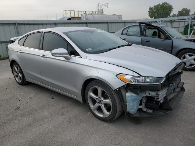Photo 4 from auction – 2016 FORD FUSION SE with VIN 3FA6P0HD4GR152991