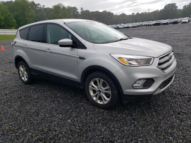 Photo 4 from auction – 2017 FORD ESCAPE SE with VIN 1FMCU0GD4HUE17423