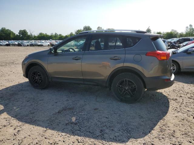 Photo 2 from auction – 2015 TOYOTA RAV4 LE with VIN JTMBFREV5FD143799
