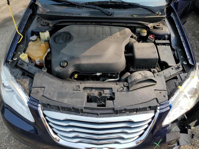Photo 11 from auction – 2014 CHRYSLER 200 LX with VIN 1C3CCBAG2EN103656