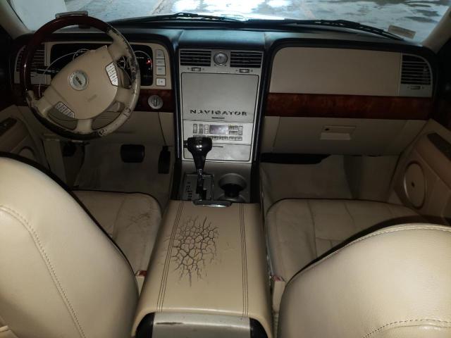 Photo 8 from auction – 2005 LINCOLN NAVIGATOR with VIN 5LMFU28555LJ23558