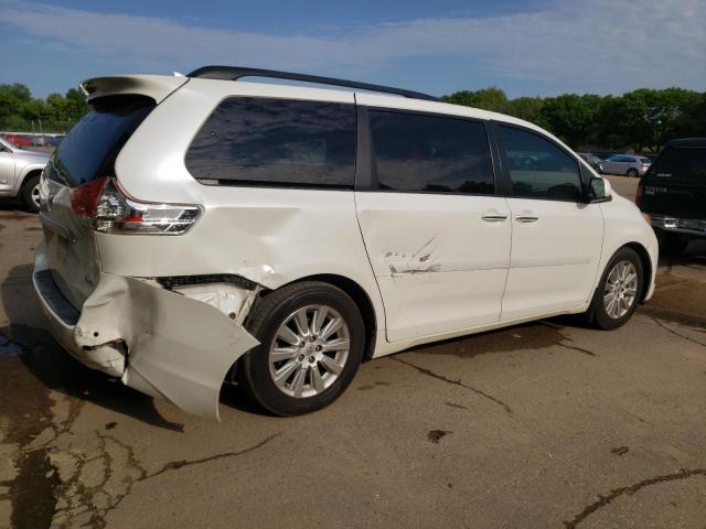 Photo 3 from auction – 2012 TOYOTA SIENNA XLE with VIN 5TDYK3DC3CS248649