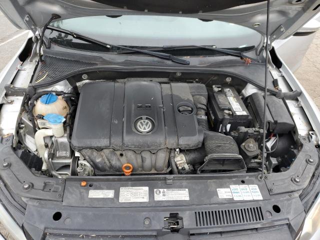 Photo 11 from auction – 2012 VOLKSWAGEN PASSAT SE with VIN 1VWBP7A34CC026428