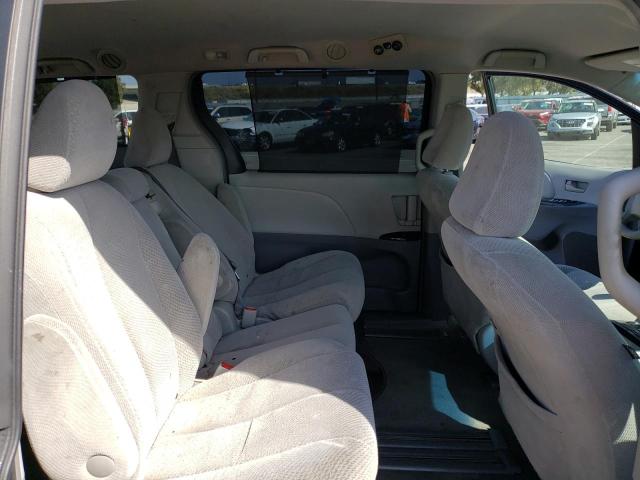 Photo 11 from auction – 2011 TOYOTA SIENNA LE with VIN 5TDKK3DC1BS053444