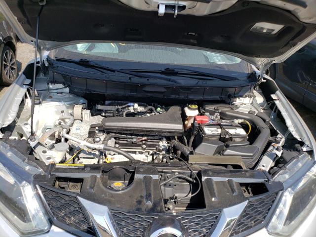 Photo 12 from auction – 2015 NISSAN ROGUE S with VIN KNMAT2MV6FP535671
