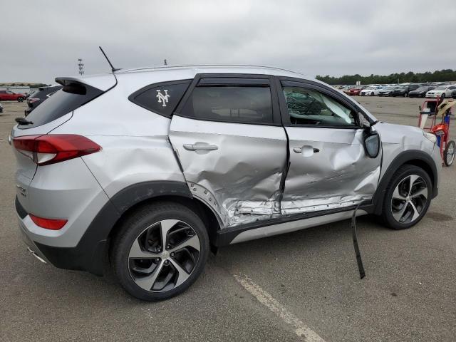 Photo 3 from auction – 2017 HYUNDAI TUCSON LIM with VIN KM8J3CA25HU386329
