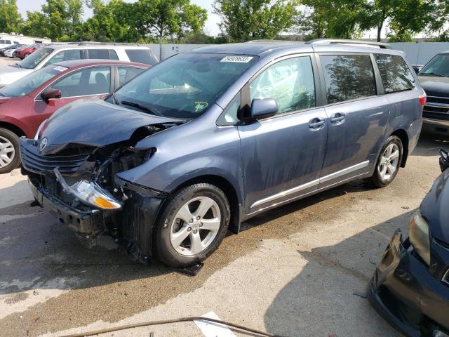 TOYOTA SIENNA LE 2017 with VIN 5TDKZ3DC2HS875206 - Photo from auction